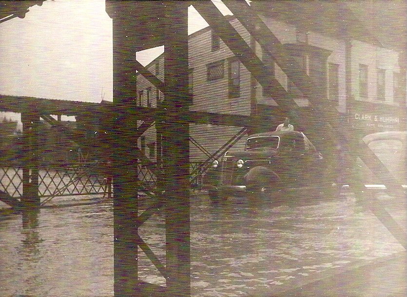 Flooded Mechanic Street bridge, Bradford - donated by Charles Humphrey