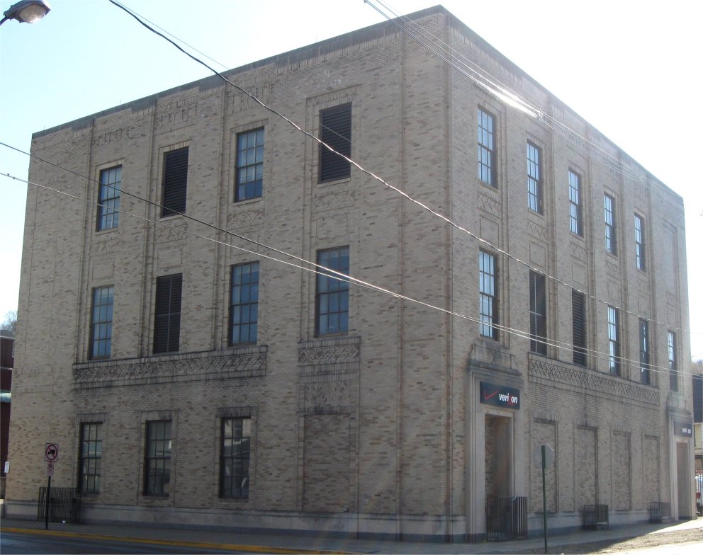 Bell Telephone Building / Verizon