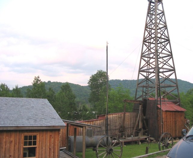 derrick & drilling rig