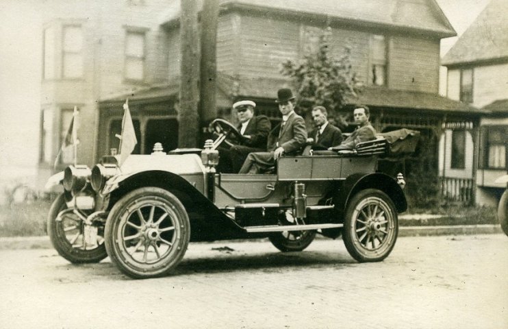 4 gents for a ride