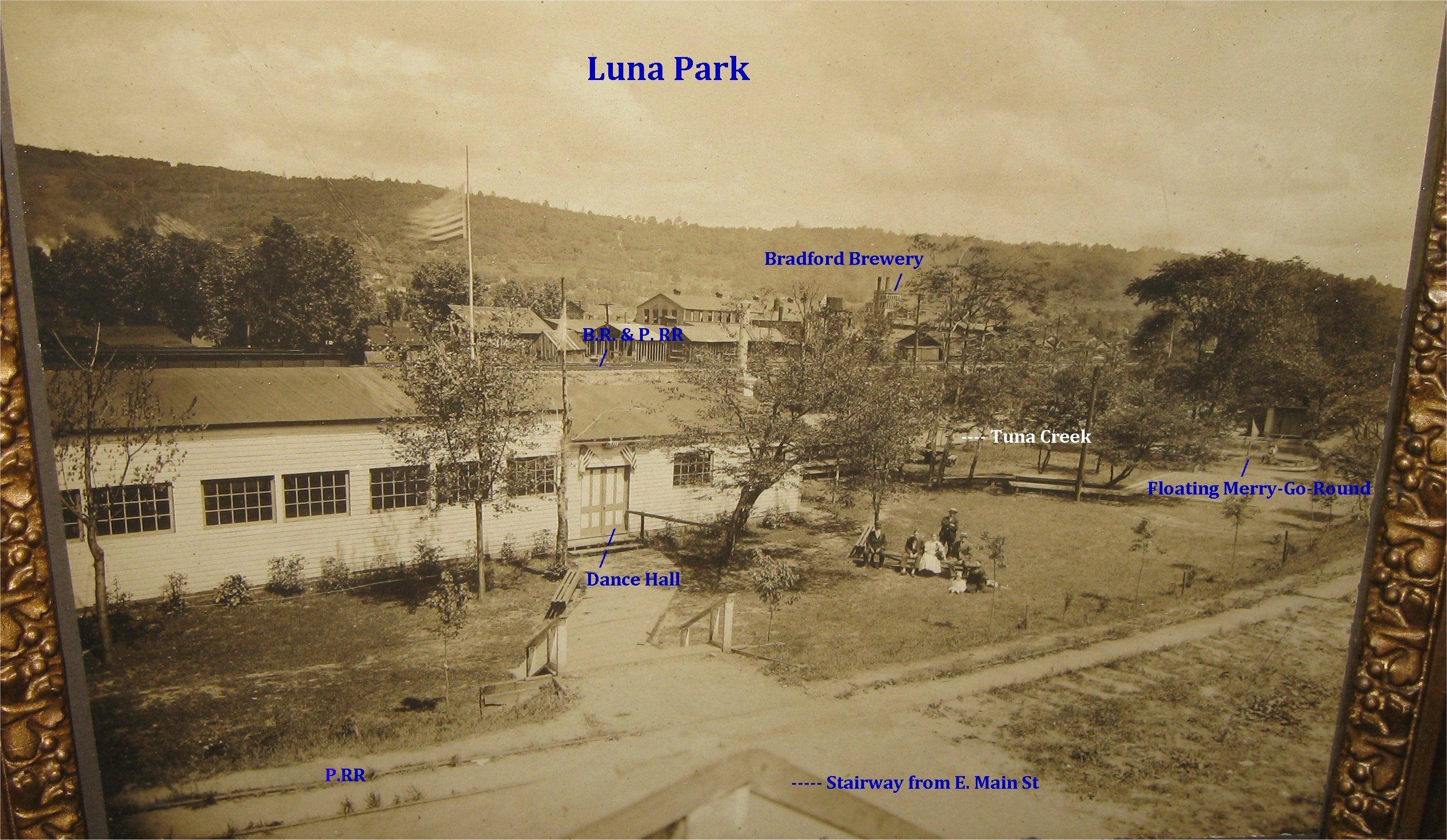 Luna Park from E. Main St Access Stairway