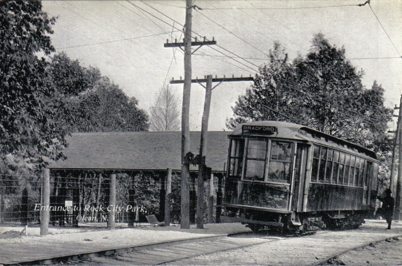 Trolley at Rock City Park -don./D. Rathfon