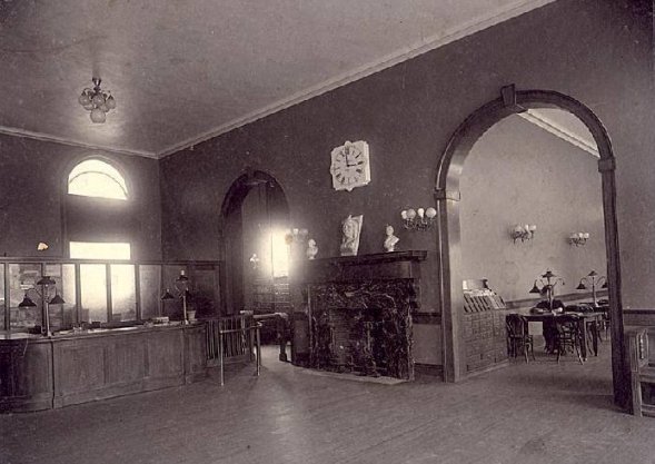 Interior Bradford Carnegie Library early 1900s -don./D. Rathfon