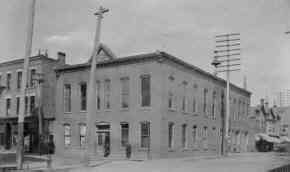 Bradford City Hall 1884 -don./D. Rathfon
