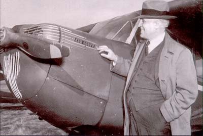 Bill Piper Sr. w/ Plane -don./D. Rathfon
